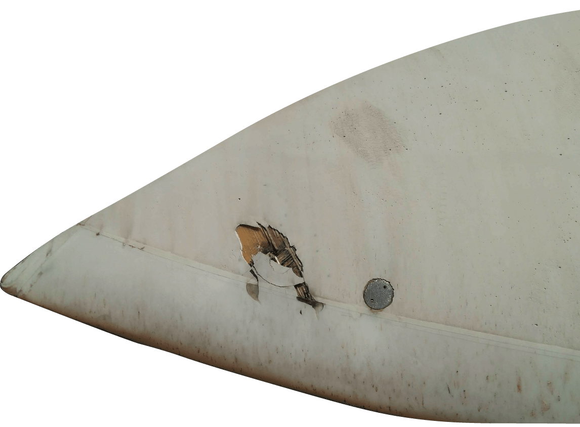 damaged turbine blade